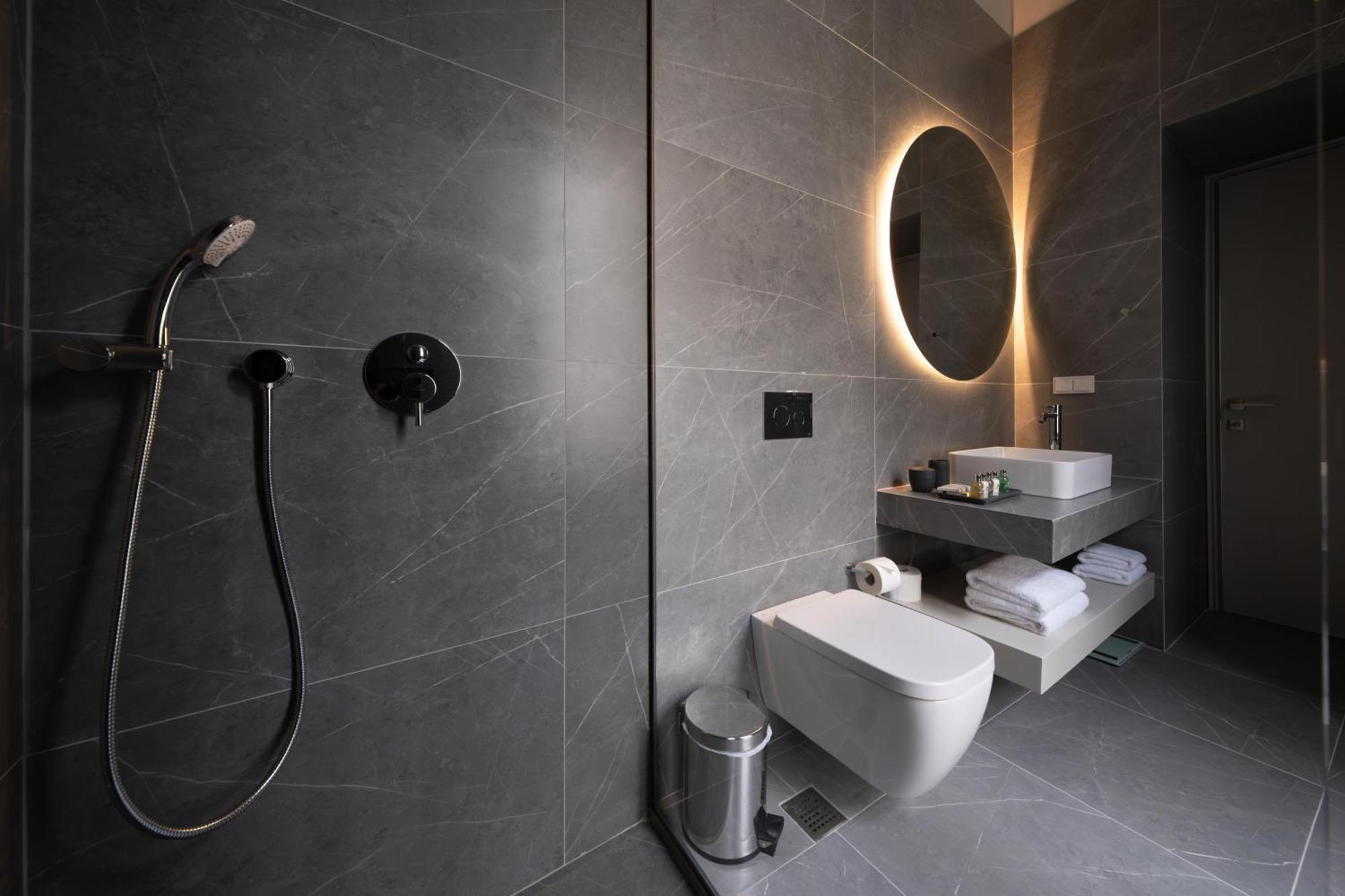Nine Athens Hotel Bagian luar foto
